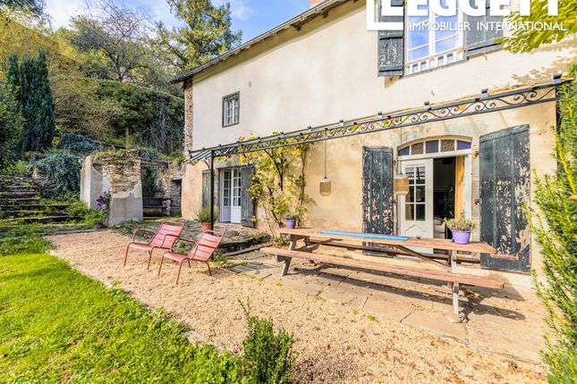 Thumbnail Villa for sale in Ségur-Le-Château, Corrèze, Nouvelle-Aquitaine