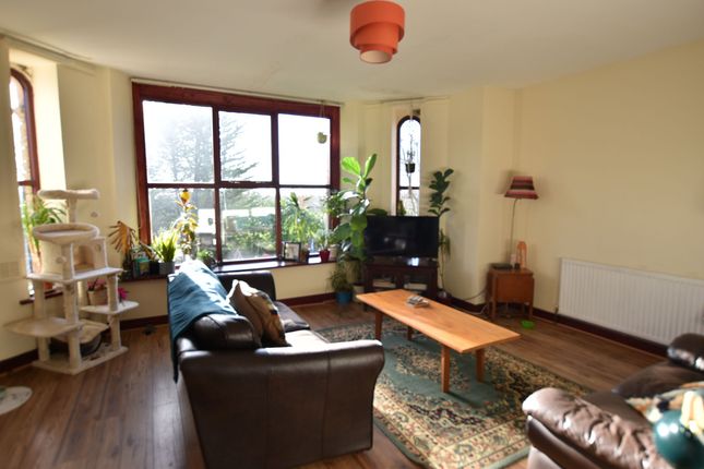 Flat for sale in Sunnyside, Princes Park, Liverpool.