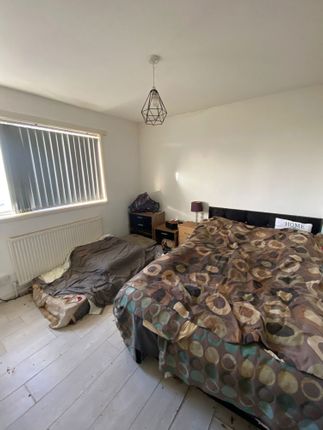 255, Beechtrees, Skelmersdale photo 5