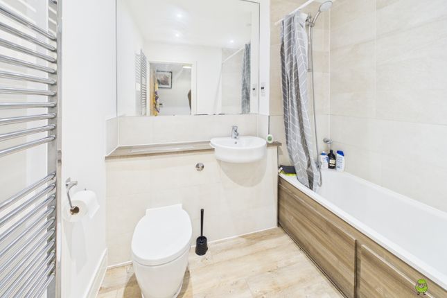 34, Weir Road, Bexley photo 3