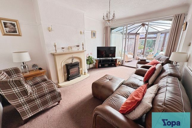 593, Trentham Road, Blurton, Stoke-on-trent photo 2