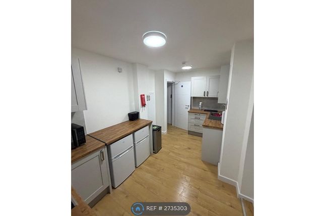 West End Road, Ruislip photo 4