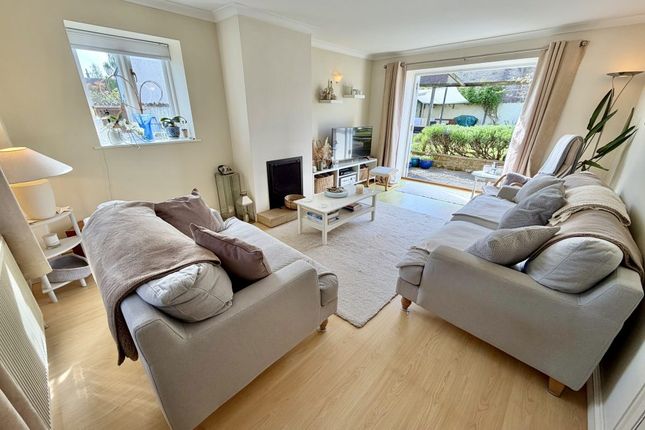 2, Forts Orchard, Yeovil photo 2