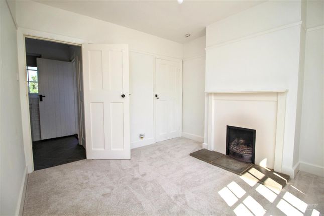 70, Glebe Road, Reading photo 4