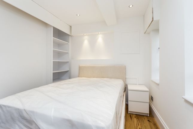 Flat 230, Nell Gwynn House, London photo 4