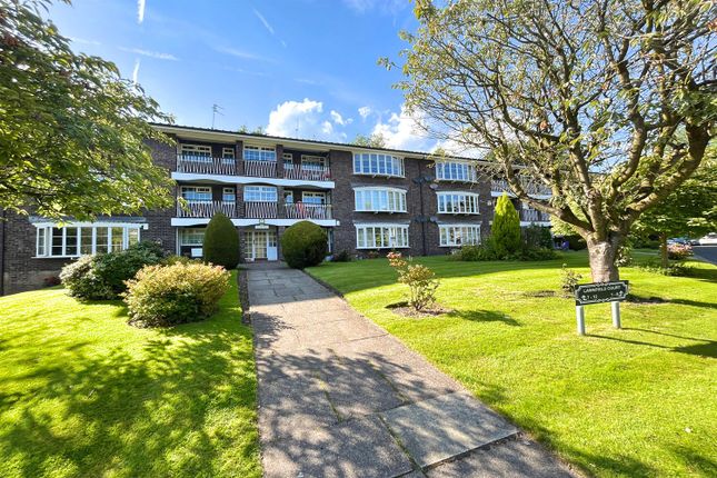 Thumbnail Flat for sale in Lawnfield Court, Warren Close, Bramhall, Stockport