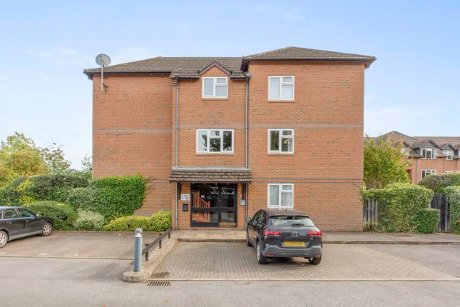 4 Alfred Davis Court, Sl7 3Ea (Low Res)-2