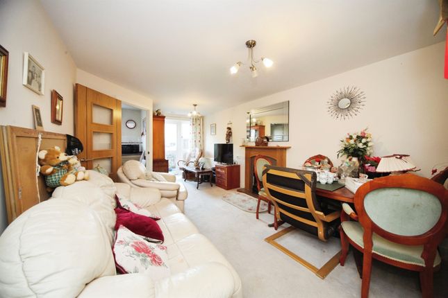 3, Olympic Court, Cannon Lane, Luton photo 4