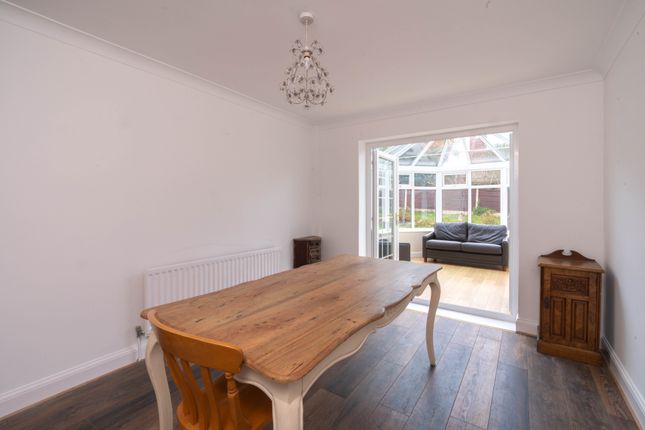 Detached house to rent in Silvan Court, Macclesfield