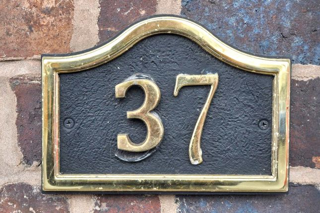 Queens Row, 37, Longton Road, Stoke-On-Trent photo 2
