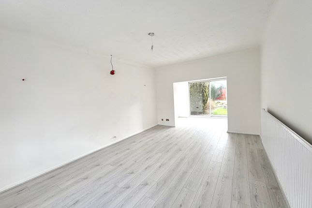 51, Wright Avenue, NORTHWICH photo 5