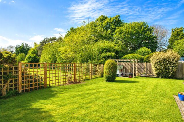 5, Chatsworth Park, Thornbury photo 3