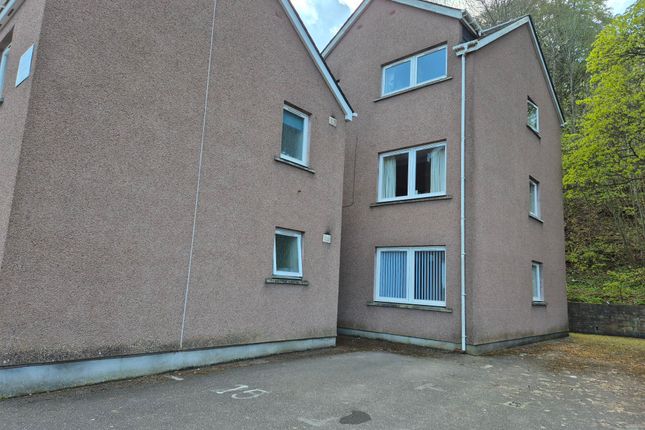 Flat to rent in Millburn Place, Millburn, Inverness