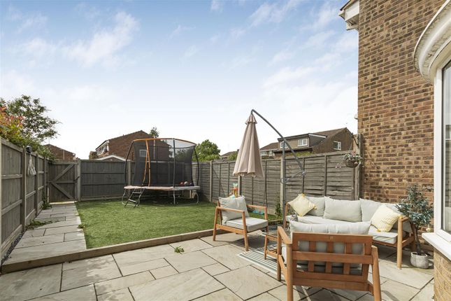 123, Cherry Garden Lane, Newport photo 4