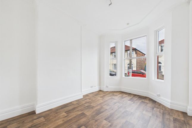 29, Park Street, Wallasey photo 4