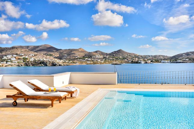 Villa for sale in Majestic Ambience, Syros, Cyclade Islands, South Aegean, Greece