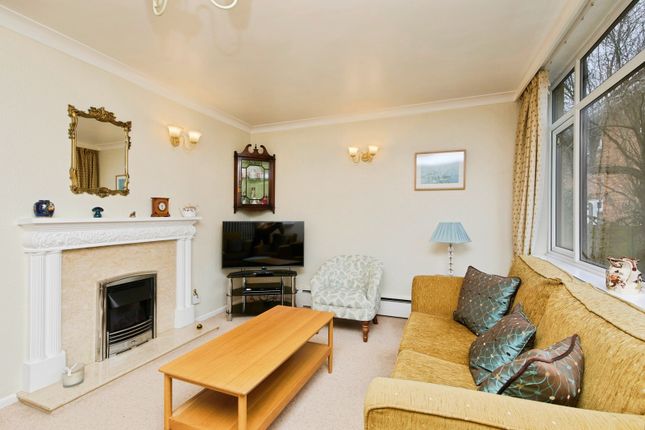 10, Belvedere Close, Staffordshire photo 3