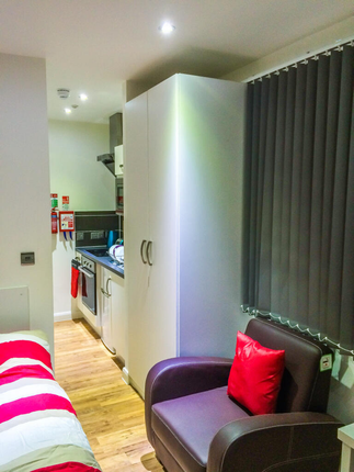 Flat 12, 142B Charles Street, Leicester photo 5