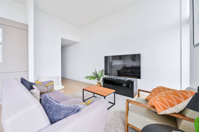 Flat to rent in Rodney Road, Elephant And Castle, London