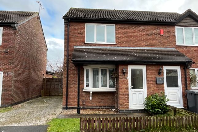 2-bed house on Lincoln, £950/mo