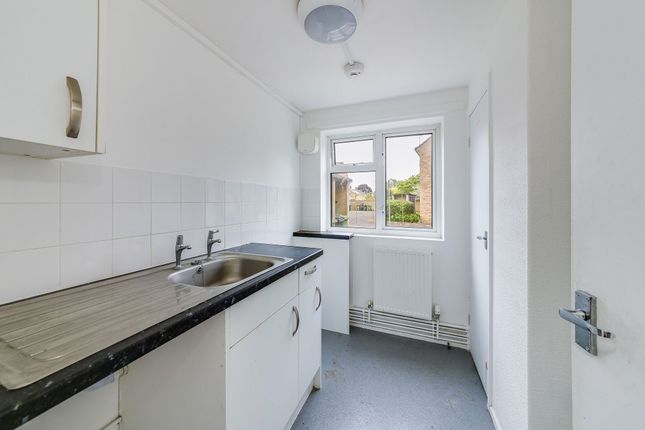 Flat 8 Dorchester Crescent, Abingdon, Abingdon photo 3