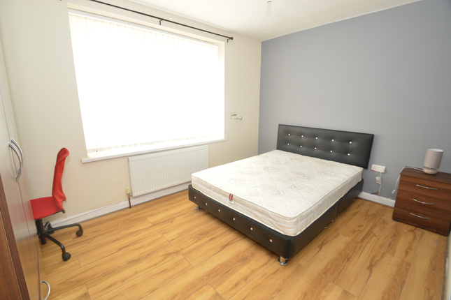 Thumbnail Room to rent in Chelsea Grove, Newcastle Upon Tyne