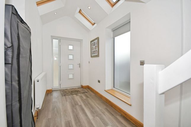 5 Old Lime Court, Hurst Rise, MATLOCK photo 2