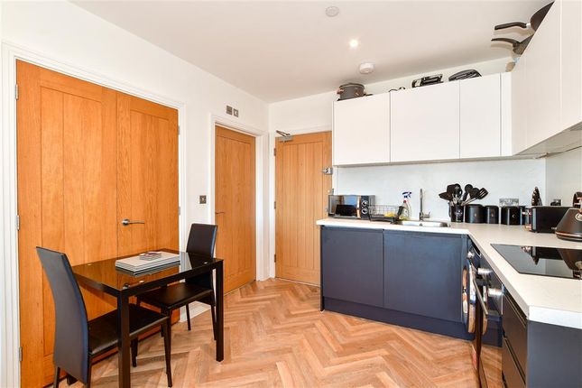Flat for sale in Cleeve Road, Leatherhead, Surrey