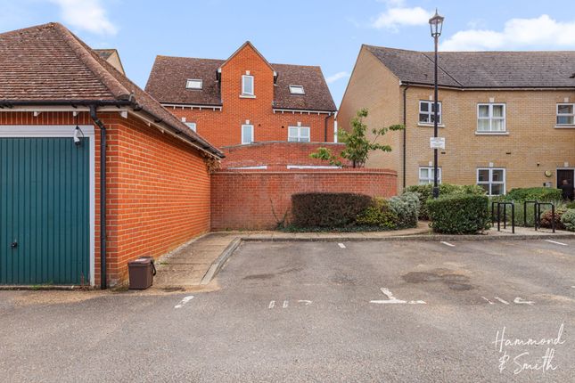 113 Cavell Drive, Bishop's Stortford photo 4