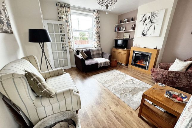 45 Siddalls Gardens, Tiverton photo 2