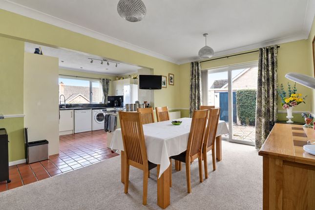 2 Milson Close, Barton-Upon-Humber photo 4