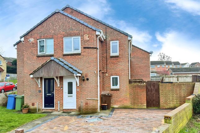 1-bed house on 1, Harrier Drive, Sittingbourne, £220,000
