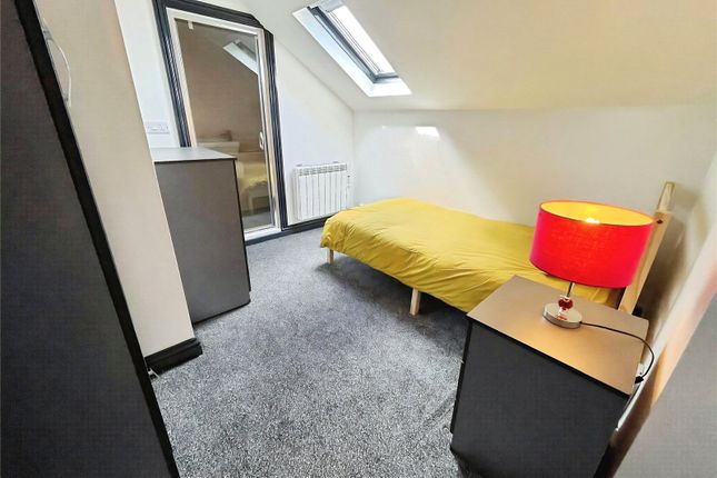 24, Ashdown Road, Wakefield photo 5