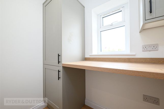 20, Cowlersley Lane, West Yorkshire photo 4