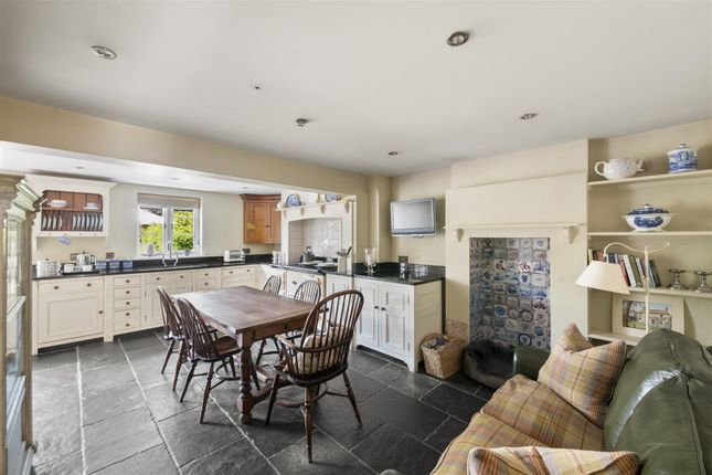 20, Swakeleys Road, Ickenham photo 4