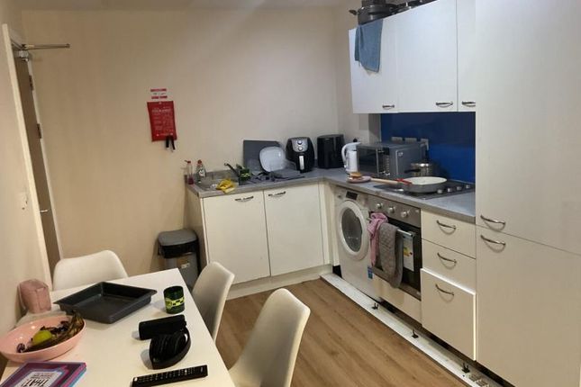 Room to rent in Millstone Place, Millstone Lane, Leicester