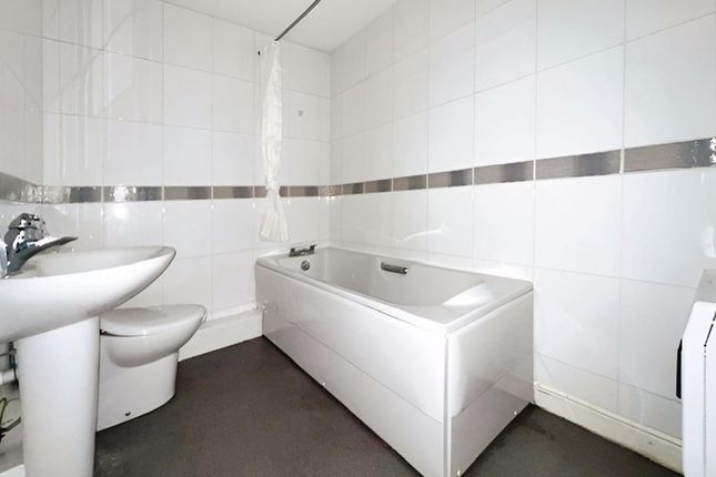 Flat for sale in St. James Gate, Newcastle Upon Tyne