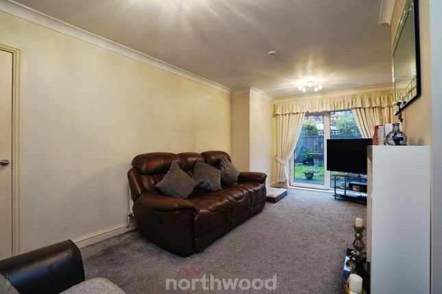 28, Willow Avenue, Doncaster photo 4