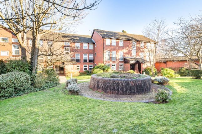 Flat for sale in Fountain Gardens, Windsor