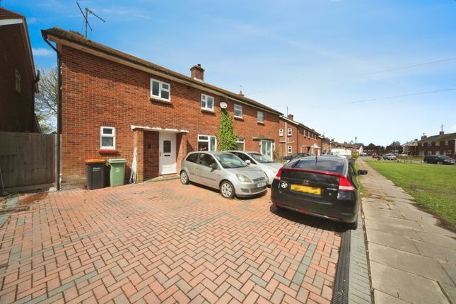 Thumbnail Semi-detached house for sale in Spinney Crescent, Dunstable