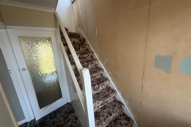 47, Bradenham Road, Hayes photo 5