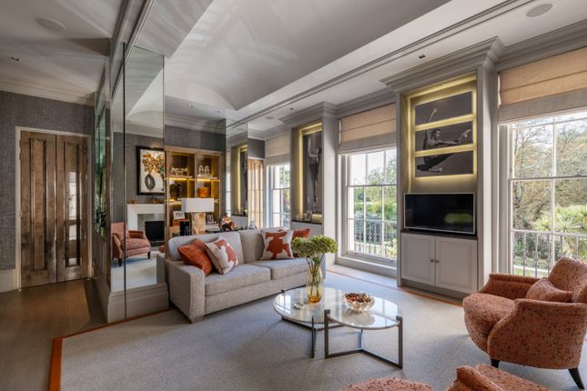 45, Cumberland Terrace, London photo 4