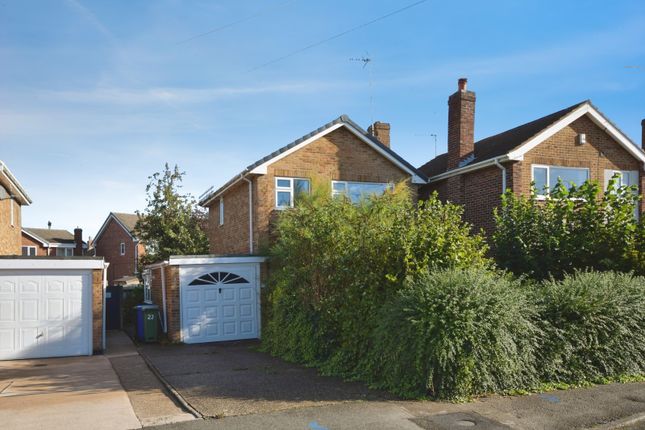2-bed detached on Leas Road, Mansfield, £190,000