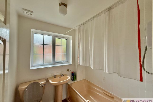 15 Frampton Gardens, Derby photo 5