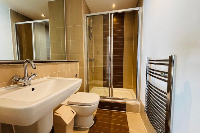 914 Barton Place, 3 Hornbeam Way, Green Quarter, Manchester photo 5