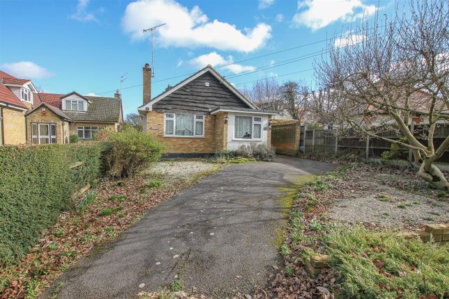 Detached bungalow for sale in Doddinghurst Road, Doddinghurst, Brentwood