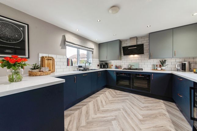 35, Haydock Park Drive, Bourne photo 4