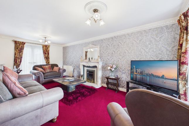 8, Buckstone Garth, Keighley photo 4