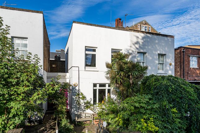 Thumbnail Property for sale in Grafton Road, London