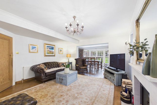 8, Furze Road, Worthing photo 3